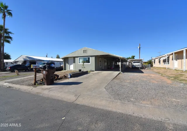 Photo 3 of Manufactured home for sale at 672 S 93rd Way, Mesa, AZ 85208 | MLS# 6946869 | Listing updated on 2026-08-28