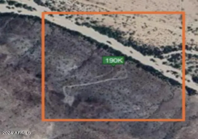 Photo 2 of Land for sale at 0 S 7w #19-8, Tonopah, AZ 85354 | MLS# 6947318 | Listing updated on 2026-04-06