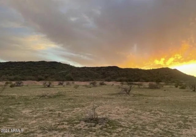 Photo 3 of Land for sale at 0 S 7w #19-8, Tonopah, AZ 85354 | MLS# 6947318 | Listing updated on 2026-04-06