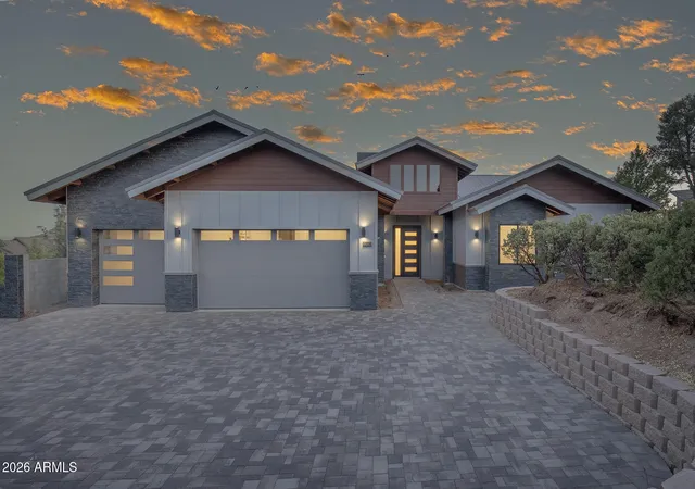 Photo 3 of Single family home for sale at 1004 N Scenic Dr, Payson, AZ 85541 | MLS# 6948001 | Listing updated on 2026-09-05