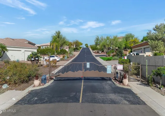 49th image of 1404 E Michelle Dr, Phoenix, AZ 85022 | MLS# 6964455
