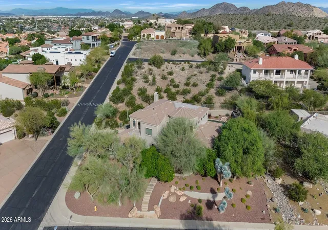 5th image of 1404 E Michelle Dr, Phoenix, AZ 85022 | MLS# 6964455