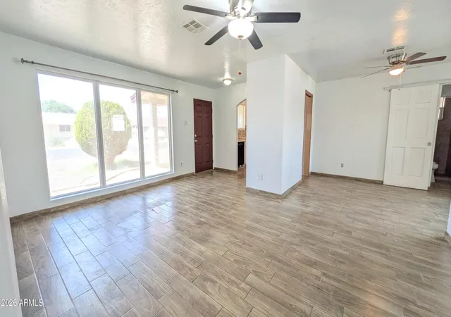 Photo 4 of Single family home for sale at 4821 N 32nd Avenue, Phoenix, AZ 85017 | MLS# 6955792 | Listing updated on 2026-10-23
