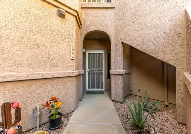 Photo 1 of Townhouse at 15050 N Thompson Peak Pkwy #1054, Scottsdale, AZ 85260 | MLS# 6954146 | | Sold on 2026-03-31