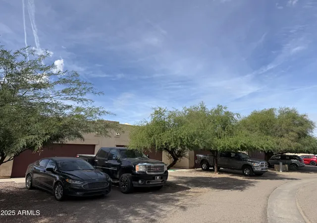 Photo 2 of Townhouse for sale at 1915 N Avenida De Palmas, Casa Grande, AZ 85122 | MLS# 6957380 | Listing updated on 2026-08-25