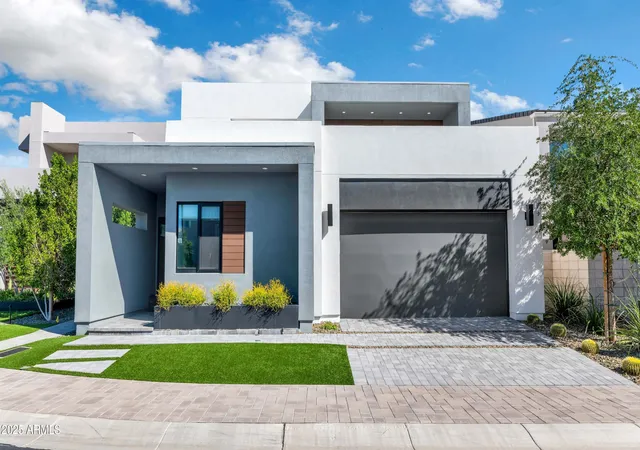 Photo 1 of Single family home for sale at 4627 N 61st Place, Scottsdale, AZ 85251 | MLS# 6950420 | Listing updated on 2026-10-06