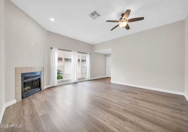 Photo 4 of Single family home for sale at 6720 N 71st Avenue, Glendale, AZ 85303 | MLS# 6950202 | Listing updated on 2026-10-15