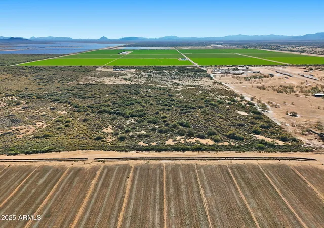 Photo 1 of Land for sale at 0 W Courthouse Rd #139, Tonopah, AZ 85354 | MLS# 6949522 | Listing updated on 2025-12-30