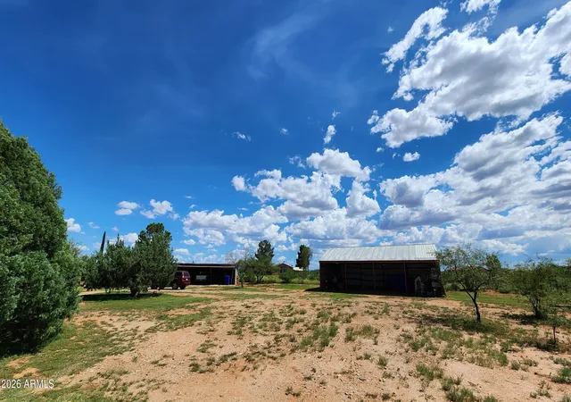 Photo 4 of Manufactured home for sale at 5780 S Mescalero Rd, Hereford, AZ 85615 | MLS# 6949915 | Listing updated on 2026-08-25