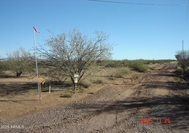 Photo 4 of Land for sale at 0 N 453rd Avenue #0, Wickenburg, AZ 85390 | MLS# 6951421 | Listing updated on 2025-11-27