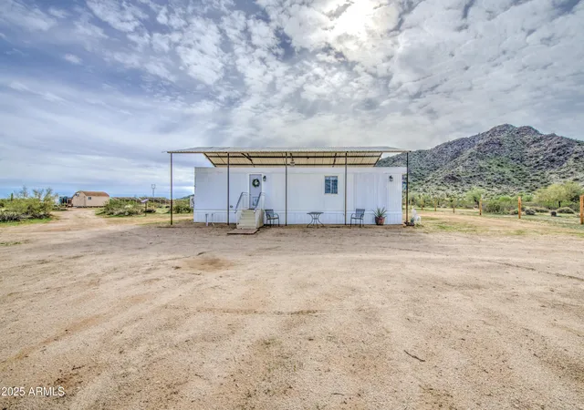 Photo 3 of Manufactured home for sale at 4715 N Sage St, Maricopa, AZ 85139 | MLS# 6951078 | Listing updated on 2026-01-19