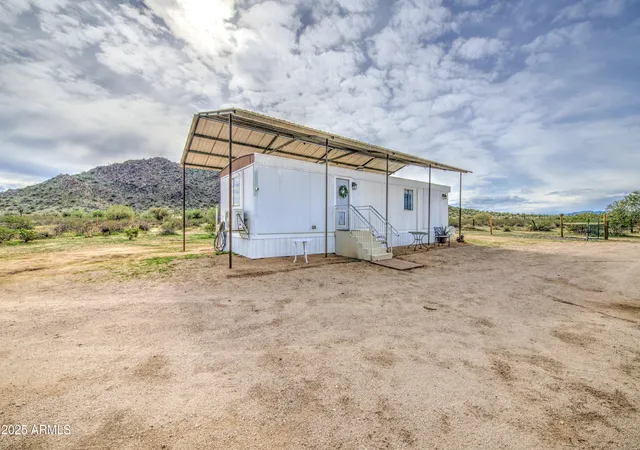 Photo 4 of Manufactured home for sale at 4715 N Sage St, Maricopa, AZ 85139 | MLS# 6951078 | Listing updated on 2026-01-19
