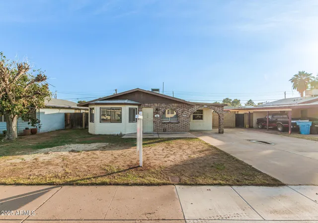 Photo 1 of Sale Pending at 2353 W Lupine Ave, Phoenix, AZ 85029 | MLS# 6951692 | Listing updated on 2026-02-13