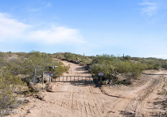 Photo 1 of Land for sale at Xx1 W Monarch Trl, Wickenburg, AZ 85390 | MLS# 6955061 | Listing updated on 2026-06-25