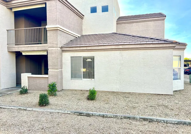 Homes for sale in Phoenix, AZ | 17017 N 12Th St #1081, Phoenix, AZ 85022 | MLS# 6951652