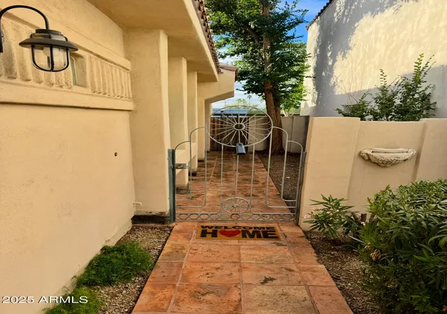 Photo 4 of Single family home for sale at 7240 N Dreamy Draw Dr #114, Phoenix, AZ 85020 | MLS# 6952137 | Listing updated on 2026-09-02