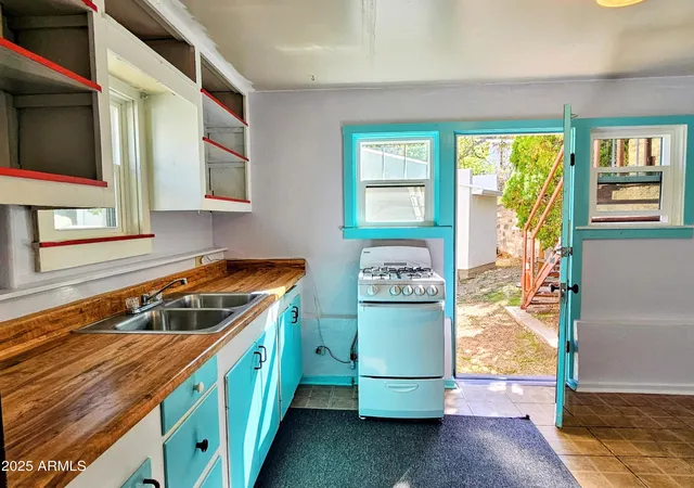 Photo 4 of Single family home for sale at 500 Tombstone Cyn, Bisbee, AZ 85603 | MLS# 6959989 | Listing updated on 2026-08-11
