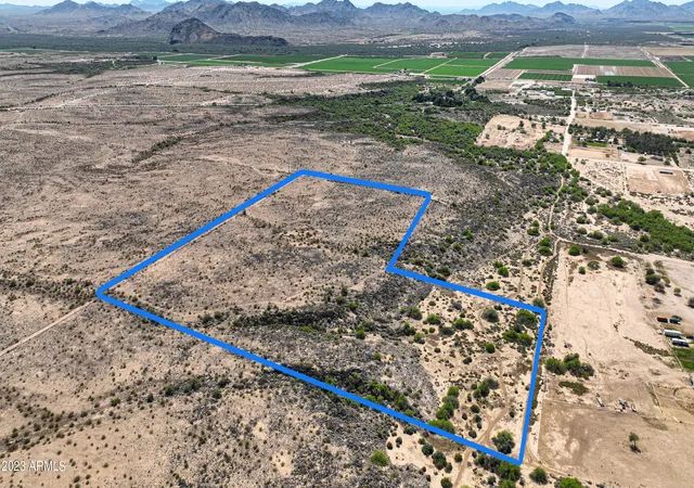Photo 8 of Land for sale at 0 401 42 036h, Arlington, AZ 85322 | MLS# 6952425 | Listing updated on 2025-11-29