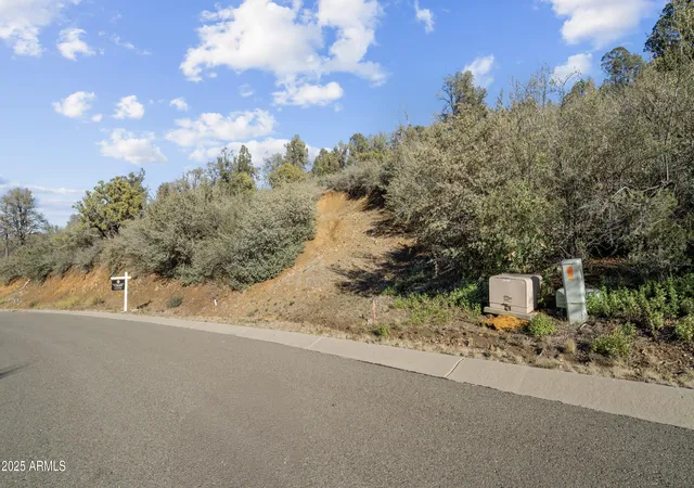 Photo 2 of Land for sale at 513 Sleepyhollow Cir #787, Prescott, AZ 86303 | MLS# 6952572 | Listing updated on 2025-11-30