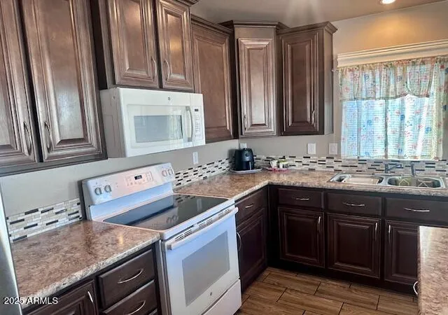 Photo 3 of Manufactured home for sale at 650 N Hawes Rd #3511, Mesa, AZ 85207 | MLS# 6954851 | Listing updated on 2026-08-01