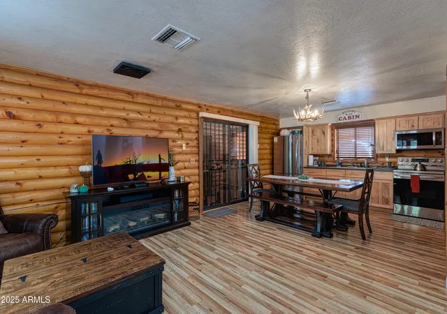 Homes for sale in Pinetop, AZ | 7185 Moon Creek Cir, Pinetop, AZ 85935 | MLS# 6953880