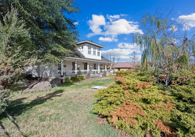 4th image of 17288 W Foothill Rd, Yarnell, AZ 85362 | MLS# 6954514