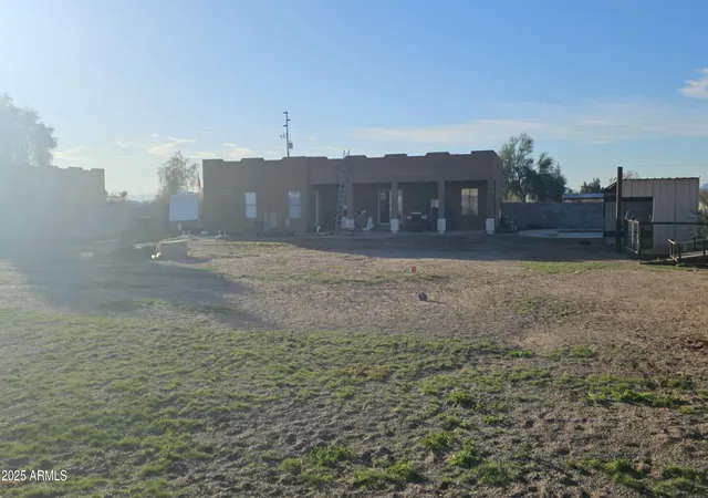 Photo 4 of Single family home for sale at 33340 W Lower Buckeye Rd, Tonopah, AZ 85354 | MLS# 6955015 | Listing updated on 2026-05-29