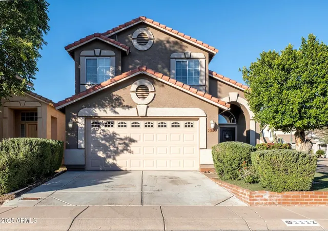 Photo 1 of Sale Pending at 1112 W Villa Maria Dr, Phoenix, AZ 85023 | MLS# 6955025 | Listing updated on 2026-09-21