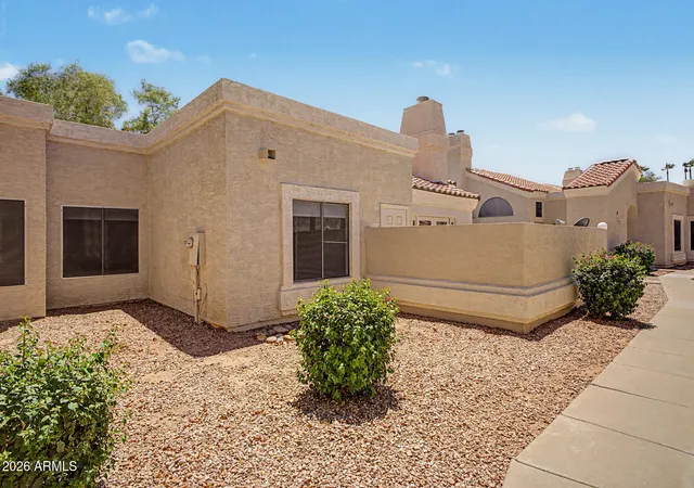 Homes for sale in Chandler, AZ | 1111 W Summit Pl #77, Chandler, AZ 85224 | MLS# 7048864