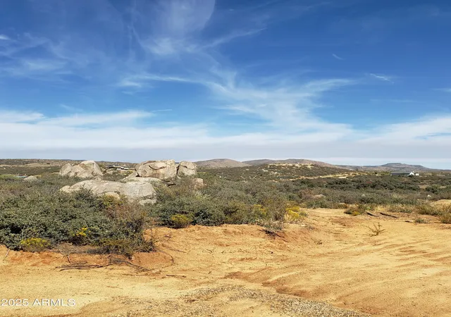 Photo 1 of Land for sale at 0 E Cardinal Way, Dewey, AZ 86327 | MLS# 6956371 | Listing updated on 2026-09-15