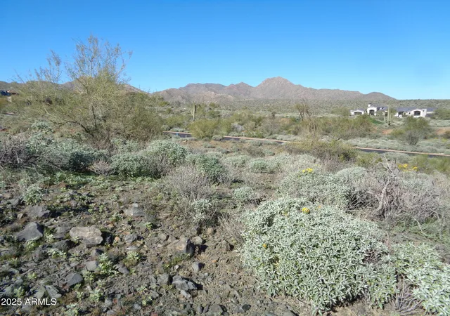 Homes for sale in Fountain Hills, AZ | 14415 E Prairie Dog Trl #5, Fountain Hills, AZ 85268 | MLS# 6957350