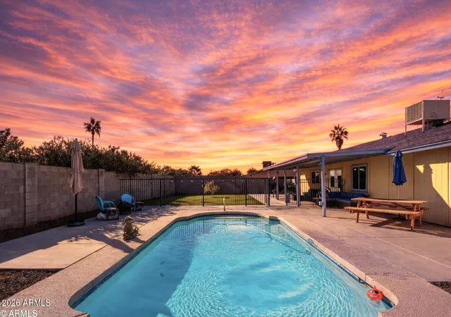 15th image of 6925 W Sunnyslope Ln, Peoria, AZ 85345 | MLS# 6956749
