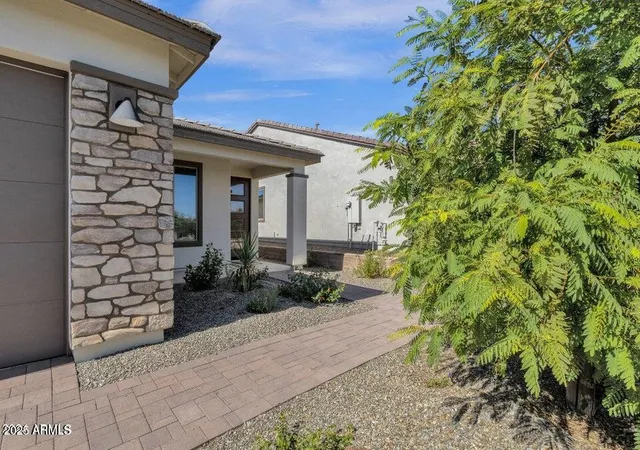 Photo 2 of Single family home for sale at 4340 Ponderosa Trl, Wickenburg, AZ 85390 | MLS# 6961296 | Listing updated on 2026-08-25