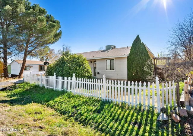 3rd image of 6151 E Sunset Ln, Prescott Valley, AZ 86314 | MLS# 6957207