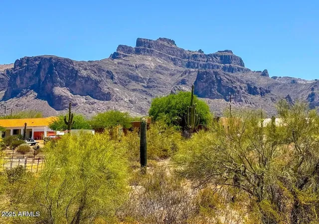 2nd image of 0 N Roadrunner Rd 1 Acre, Apache Junction, AZ 85119 | MLS# 6957492