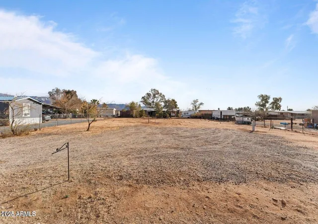 3rd image of 26655 S Grandview Dr #22, Congress, AZ 85332 | MLS# 6957680
