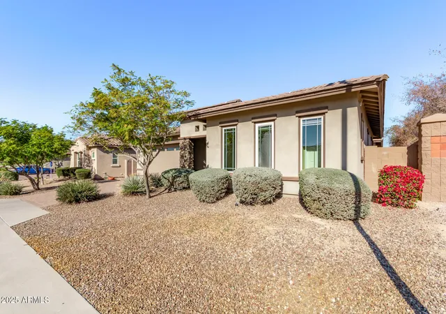 5th image of 14560 W Medlock Dr, Litchfield Park, AZ 85340 | MLS# 6957805