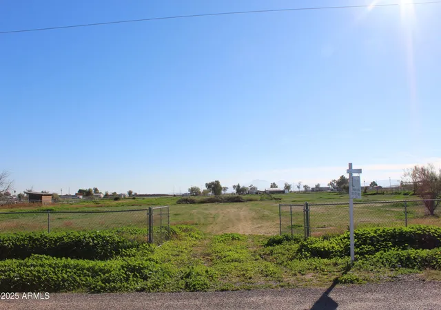 Photo 4 of Land for sale at 49809 W Esch Trl #333, Maricopa, AZ 85139 | MLS# 6957966 | Listing updated on 2026-08-19