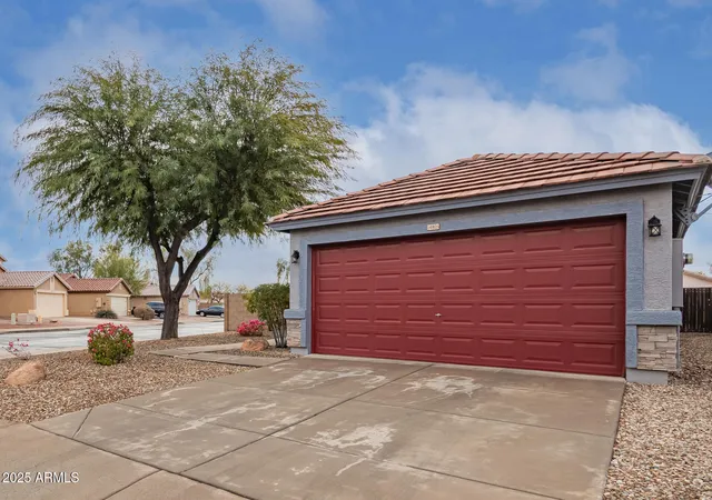 Homes for sale in Surprise, AZ | 14805 W Caribbean Ln, Surprise, AZ 85379 | MLS# 6958180