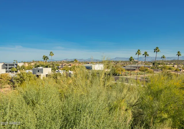 Homes for sale in Fountain Hills, AZ | 16812 E Lamplighter Way #9, Fountain Hills, AZ 85268 | MLS# 6959436