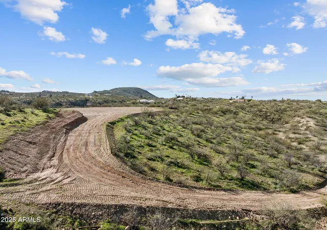 Photo 4 of Land for sale at 215 Howard Ct, Wickenburg, AZ 85390 | MLS# 6958745 | Listing updated on 2026-07-27