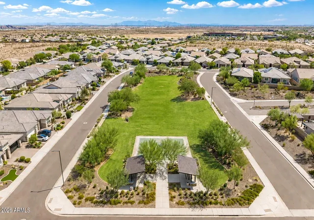32nd image of 30137 N 115th Dr, Peoria, AZ 85383 | MLS# 7063629