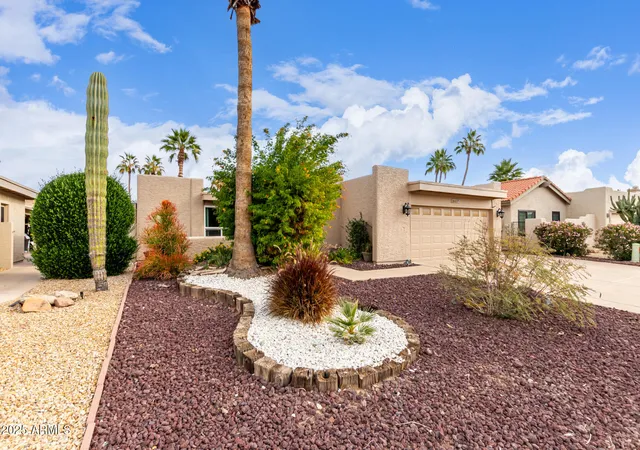 Homes for sale in Sun Lakes, AZ | 26001 S Greencastle Dr, Sun Lakes, AZ 85248 | MLS# 6962584