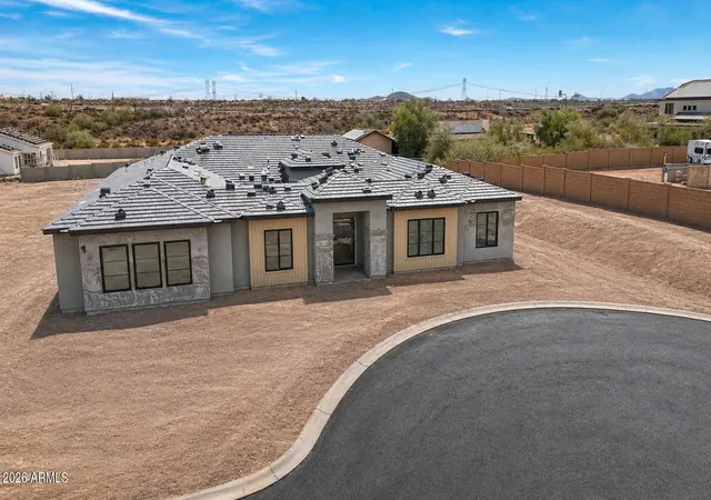 2nd image of 25646 N 114th Dr, Peoria, AZ 85383 | MLS# 7023174