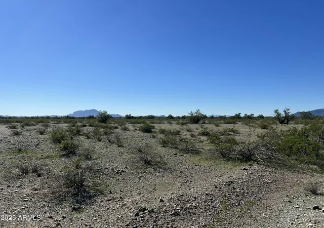 Photo 4 of Land for sale at 411th S Ave Northern, Tonopah, AZ 85354 | MLS# 6959351 | Listing updated on 2025-12-19