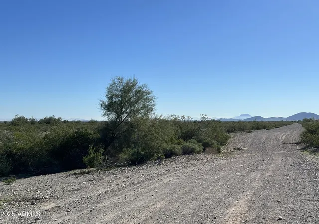 Photo 3 of Land for sale at 411th S Ave Swc Northern, Tonopah, AZ 85354 | MLS# 6959356 | Listing updated on 2025-12-19