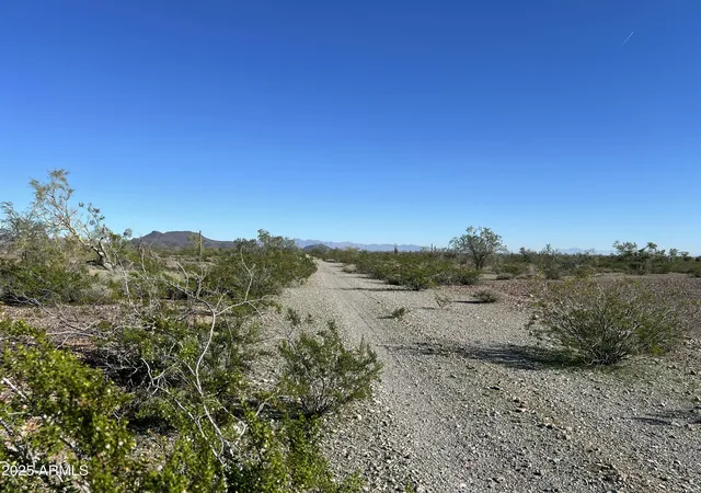 Photo 2 of Land for sale at 412th W Ave Mountain View Rd, Tonopah, AZ 85354 | MLS# 6959361 | Listing updated on 2025-12-19