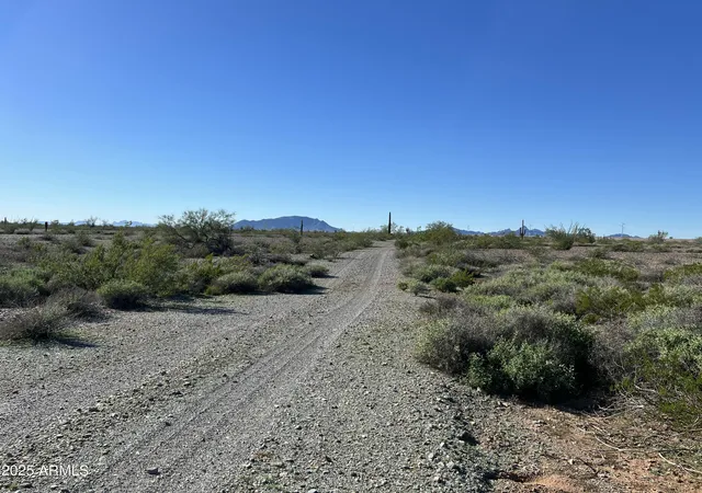 Photo 3 of Land for sale at 412th W Ave Mountain View Rd, Tonopah, AZ 85354 | MLS# 6959361 | Listing updated on 2025-12-19
