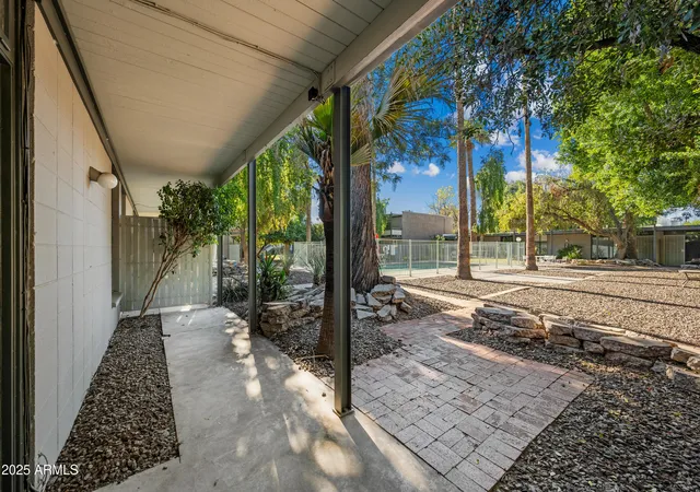 Photo 1 of Apartment at 1101 E Bethany Home Rd #8, Phoenix, AZ 85014 | MLS# 6960071 | | Sold on 2026-04-27