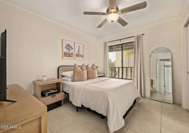image of 8649 E Royal Palm Rd, Scottsdale, AZ 85258